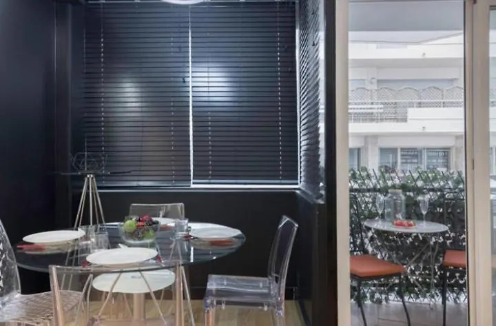 Splendide Appartement A 2 Pas Du Martinez Cannes 0*,  France